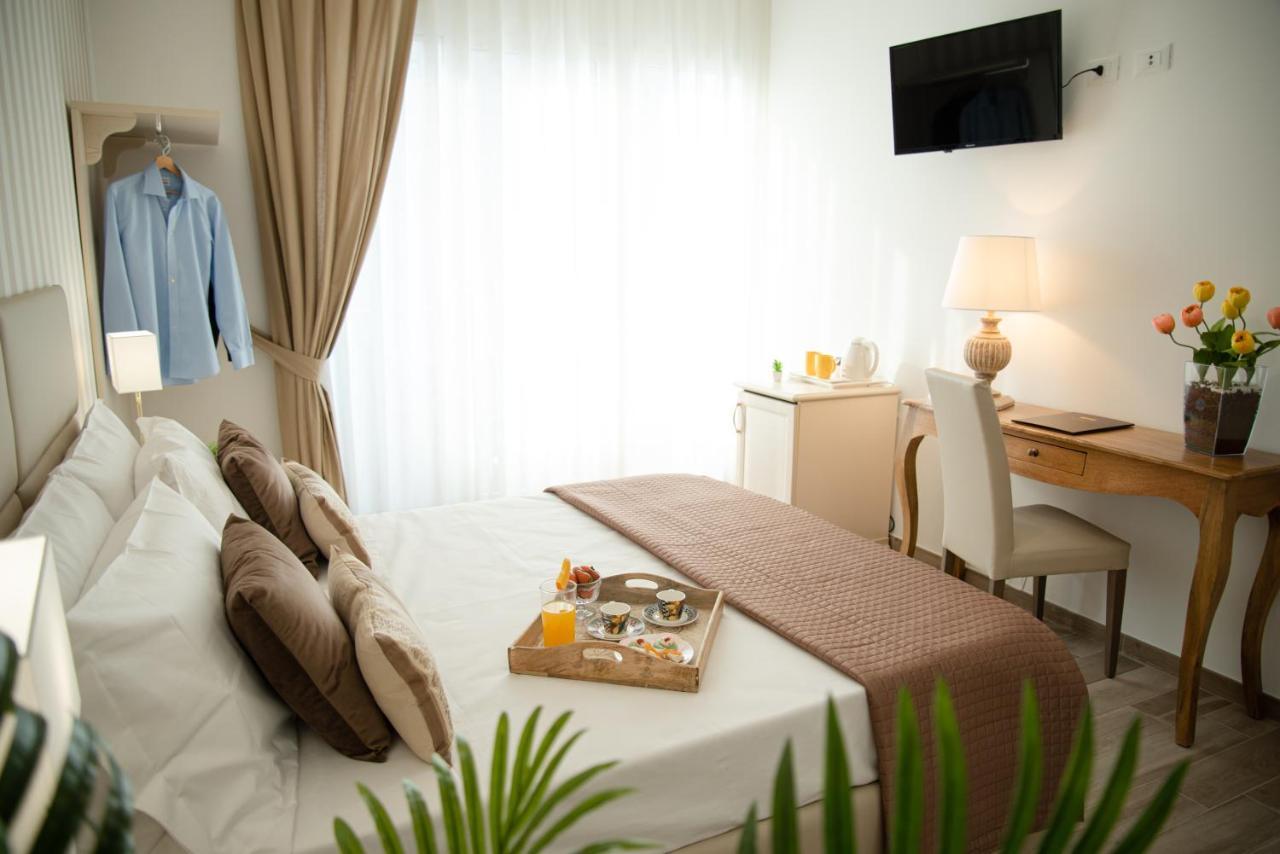 Porta Aragonese Luxury 2*